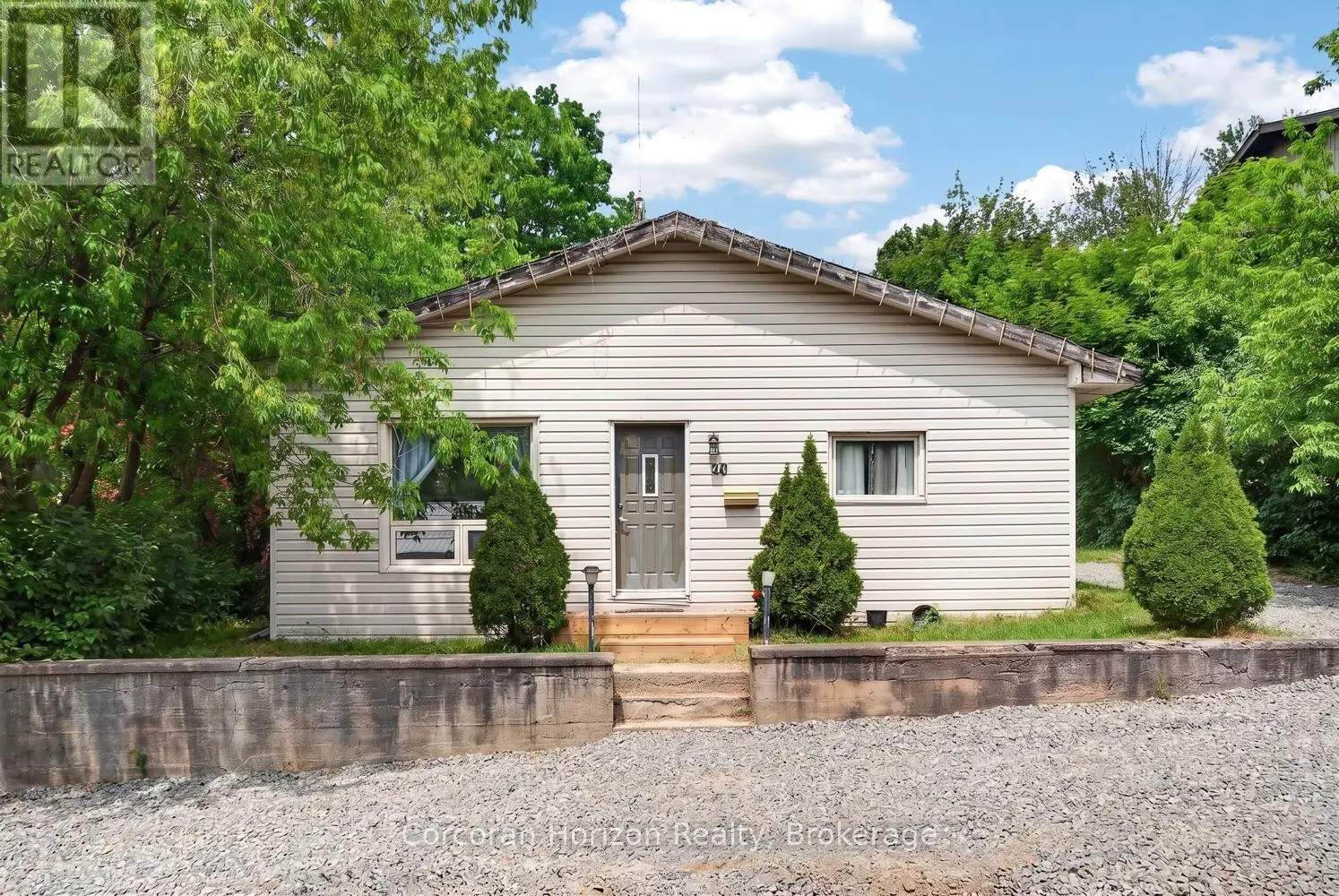 20 Parry Sound Road, Parry Sound